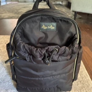 itzy ritzy diaper bag backpack Puffer Soft Hipster Mom Or Dad Super Clean EUC